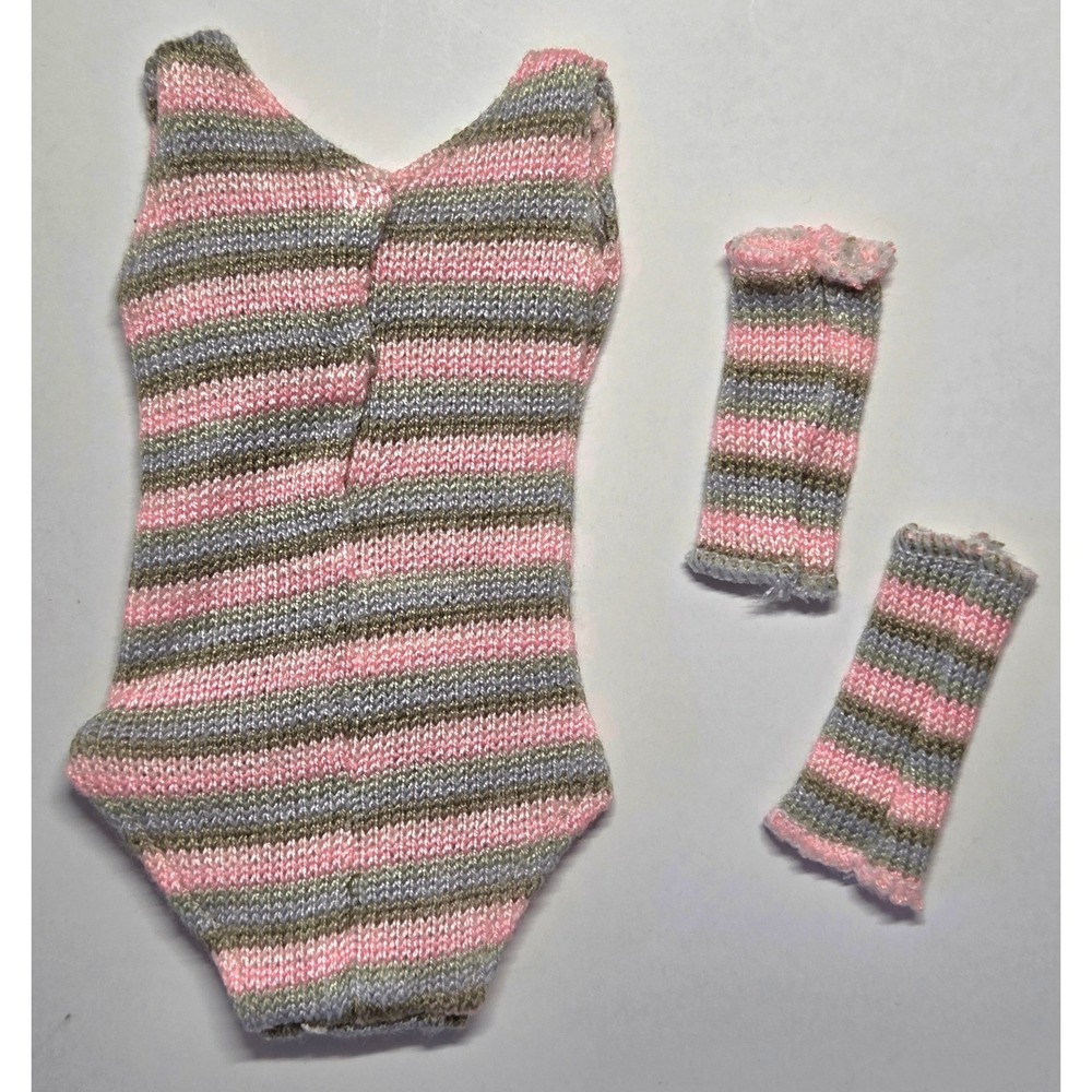 Tonner-Wilde Imagination 16" Doll Outfit "Combating Fatigue" (As shown) - Picture 6 of 10